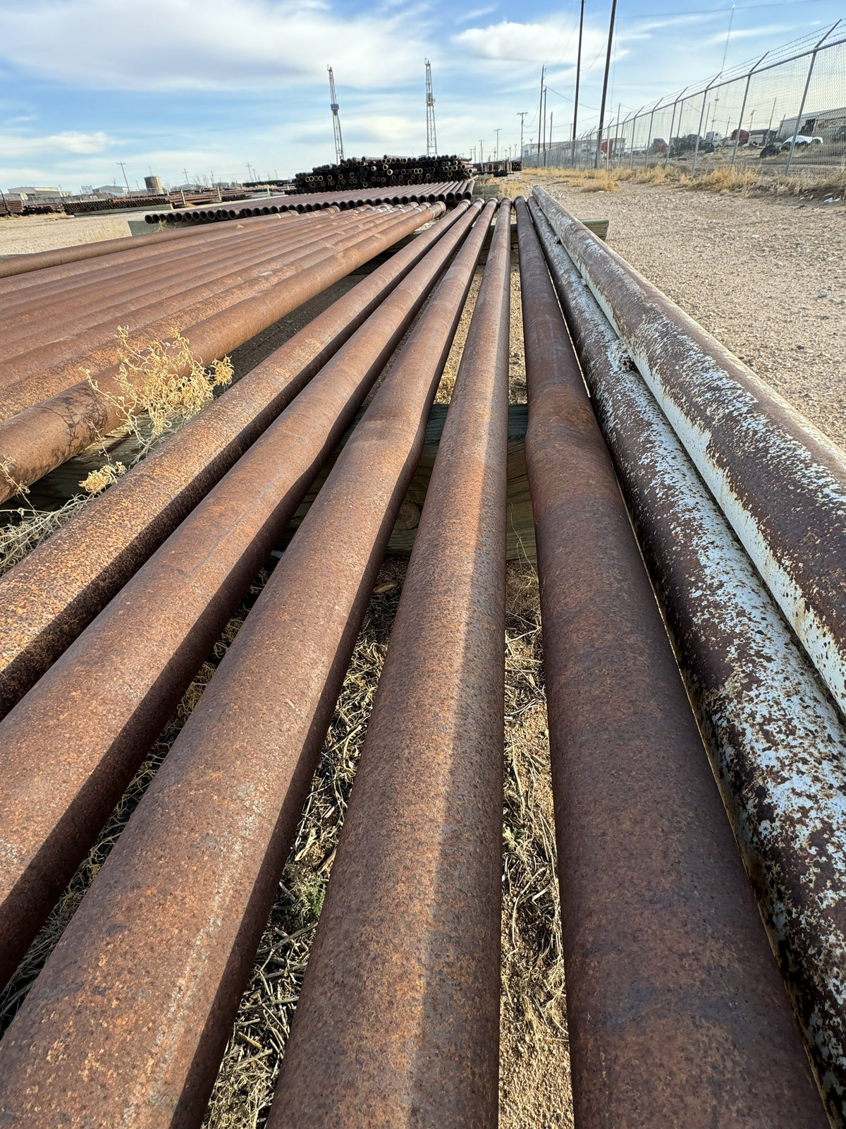 Drill pipe 4-1/2 in, Stock #7646-122, field photo 6 (50f1f43ab941)