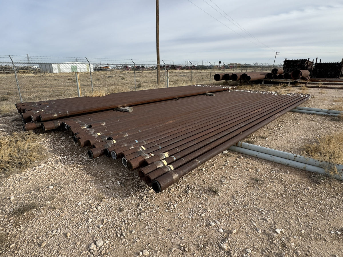 Drill pipe 4-1/2 in, Stock #7646-126, field photo 2 (ab79eae03a39)