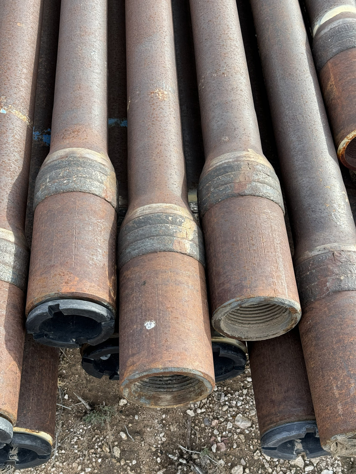 Drill pipe 4-1/2 in, Stock #7646-126, field photo 5 (ab79eae03a39)