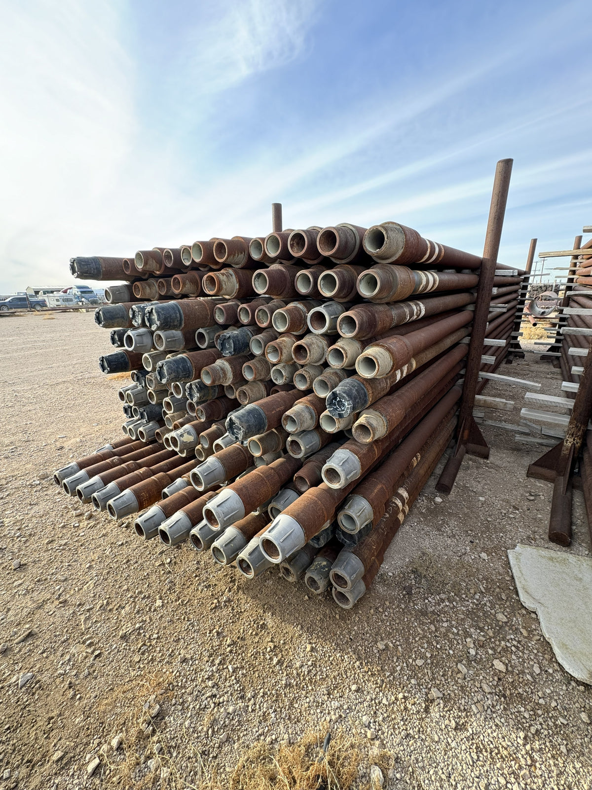 Drill pipe 4-1/2 in, Stock #7646-128, field photo 5 (001839d93c4a)