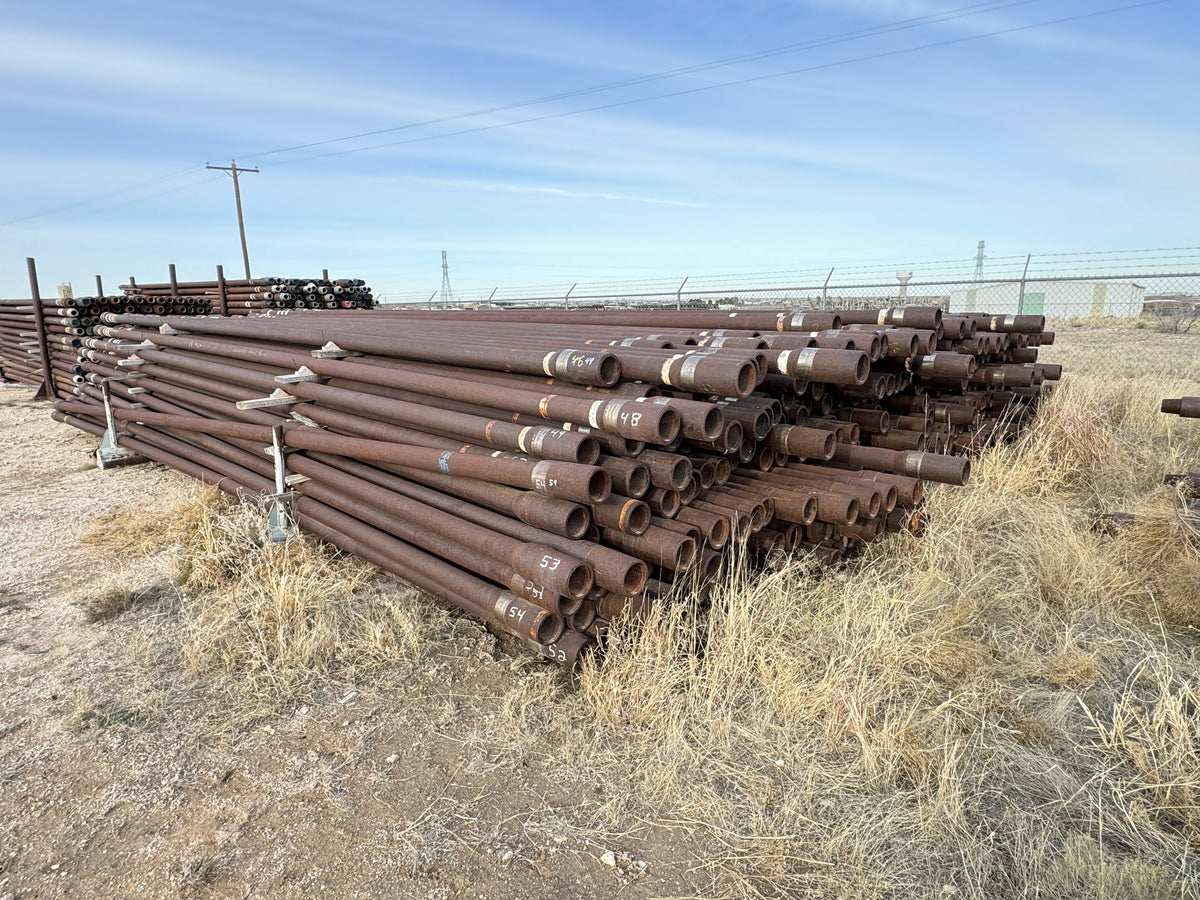 Drill pipe 4-1/2 in, Stock #7646-129, field photo 4 (ddc834cd114b)