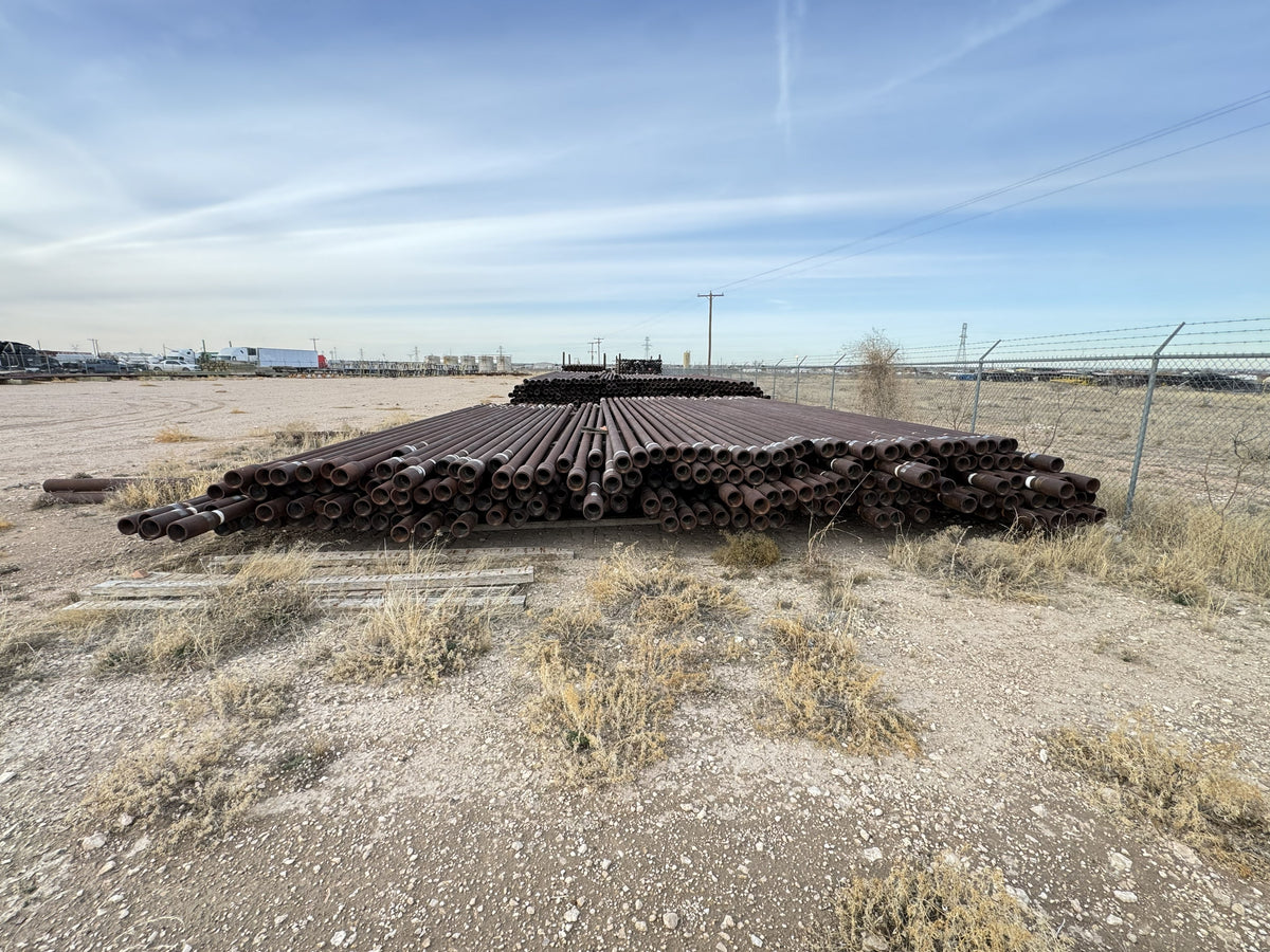 Drill pipe 4-1/2 in, Stock #7646-130, field photo 4 (941c8154e74a)