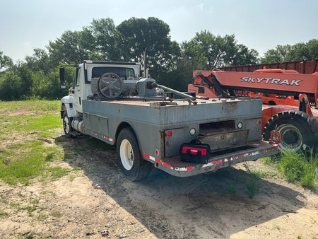 2008 International 7300 SBA, Stock #886-226, field photo 5 (a5e30b9c426e)