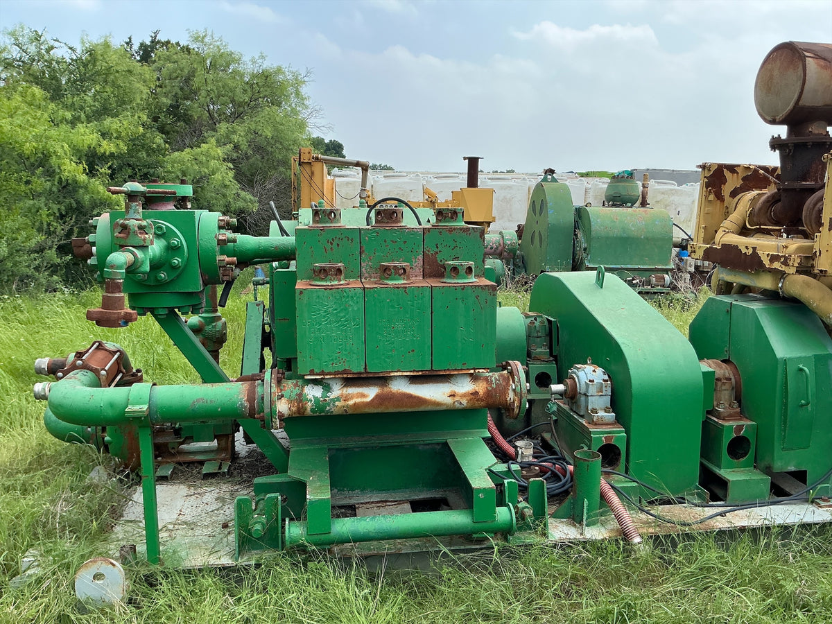 Mud pump skid, Stock #7119 .1 .2 .3, field photo 3 (8a8eb724e740)