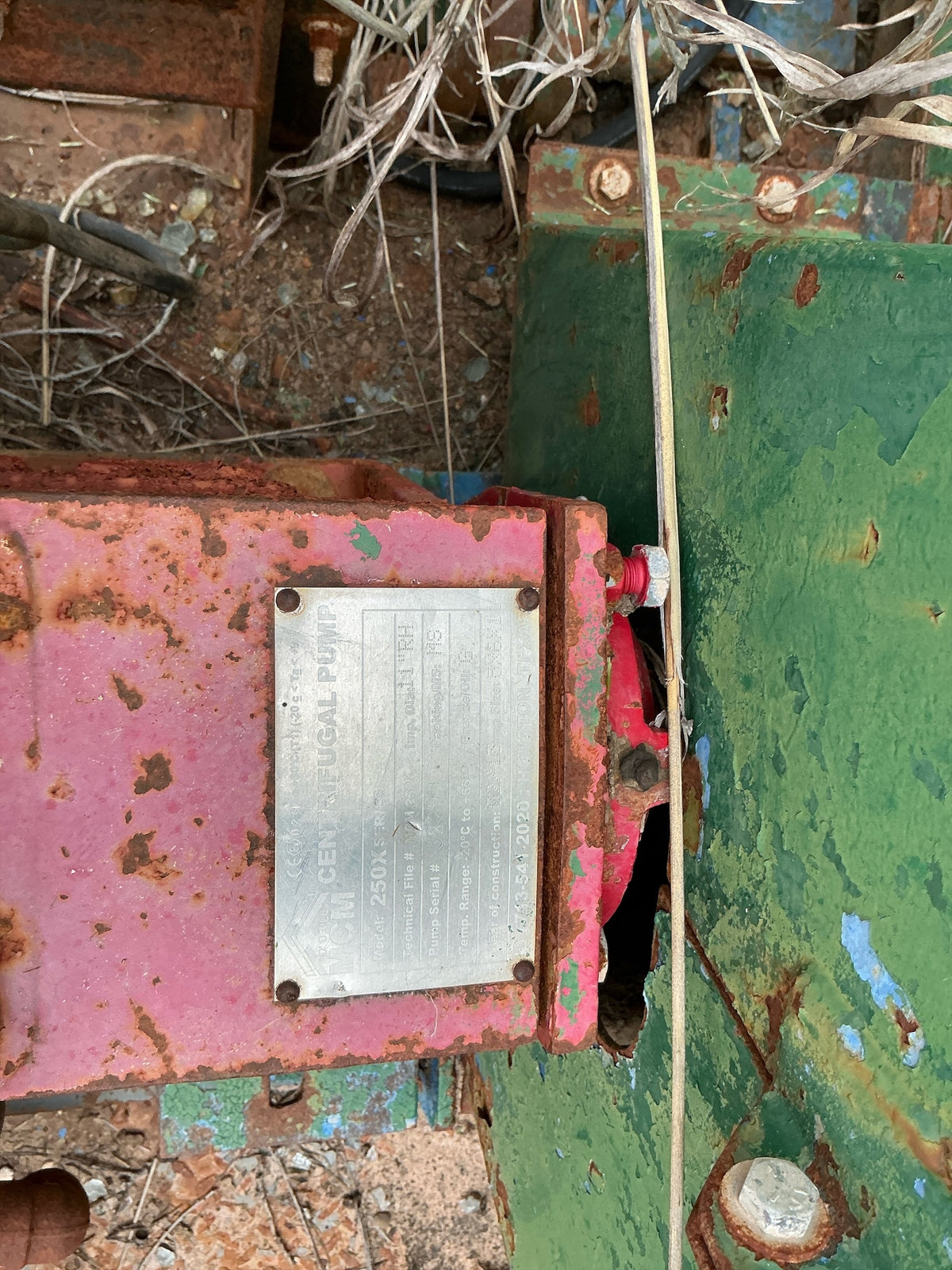 Mud pump skid only, Stock #7120 .1 .2 .3, field photo 4 (c224d075054a)