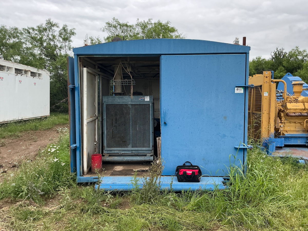 Generator skid with switch gear, Compressor, parts room, Stock #6577 .1 .2, field photo 2 (29a886dfcec0)
