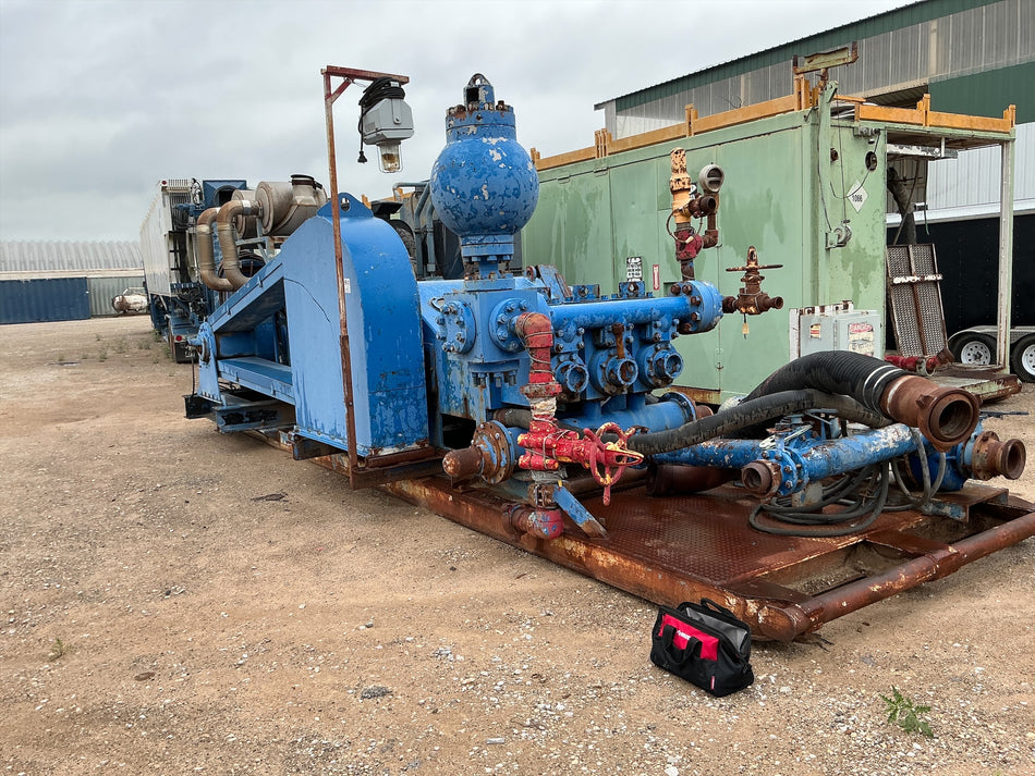 Mud pump skid, Stock #6492 .1 .2 .3, field photo 7 (10e82fe0270e)