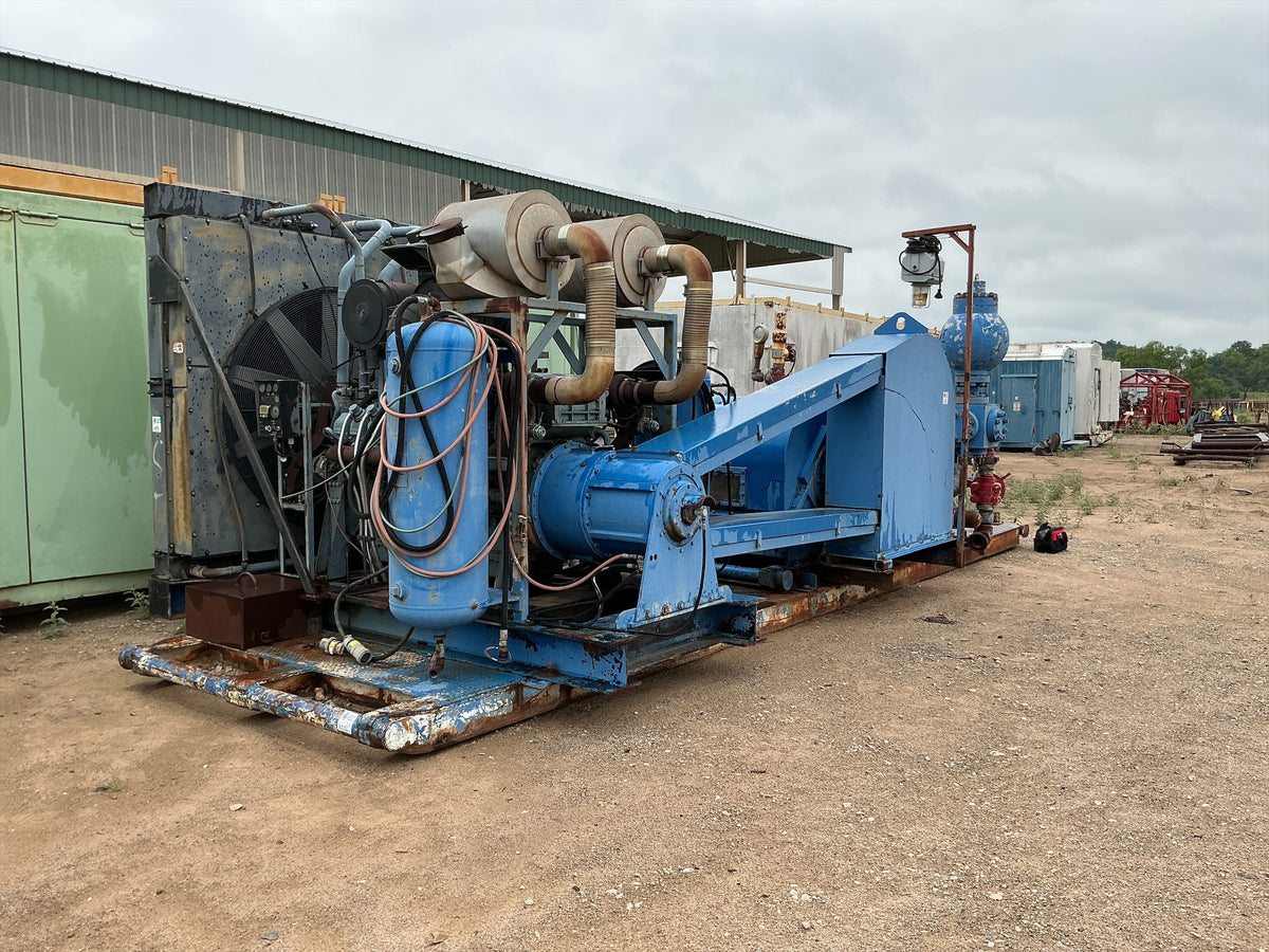 Mud pump skid, Stock #6492 .1 .2 .3, field photo 1 (10e82fe0270e)