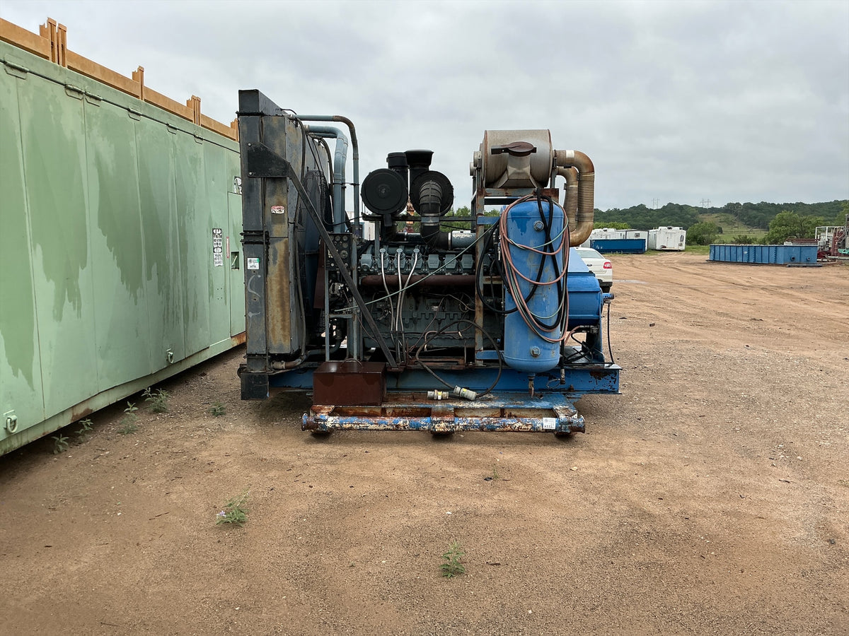 Mud pump skid, Stock #6492 .1 .2 .3, field photo 2 (10e82fe0270e)