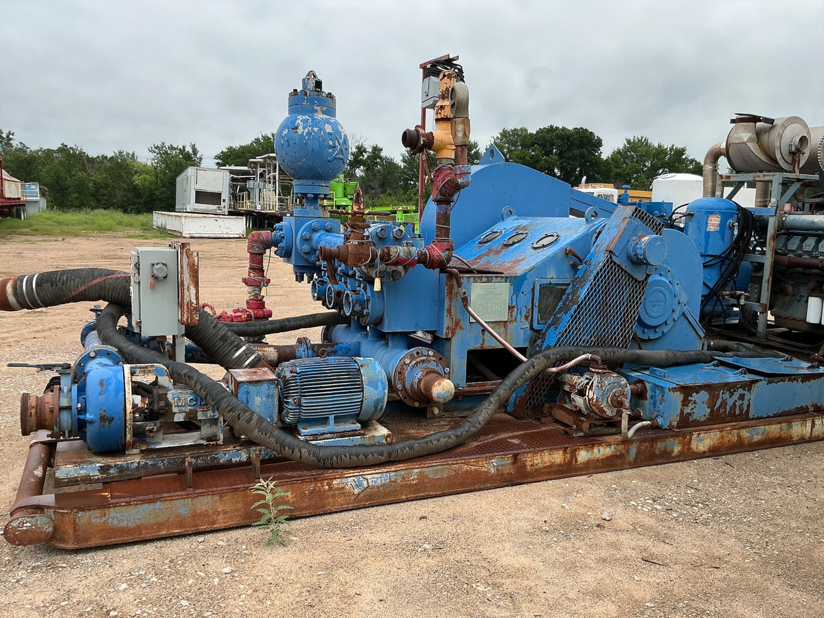Mud pump skid, Stock #6492 .1 .2 .3, field photo 1 (6a9f7a433230)