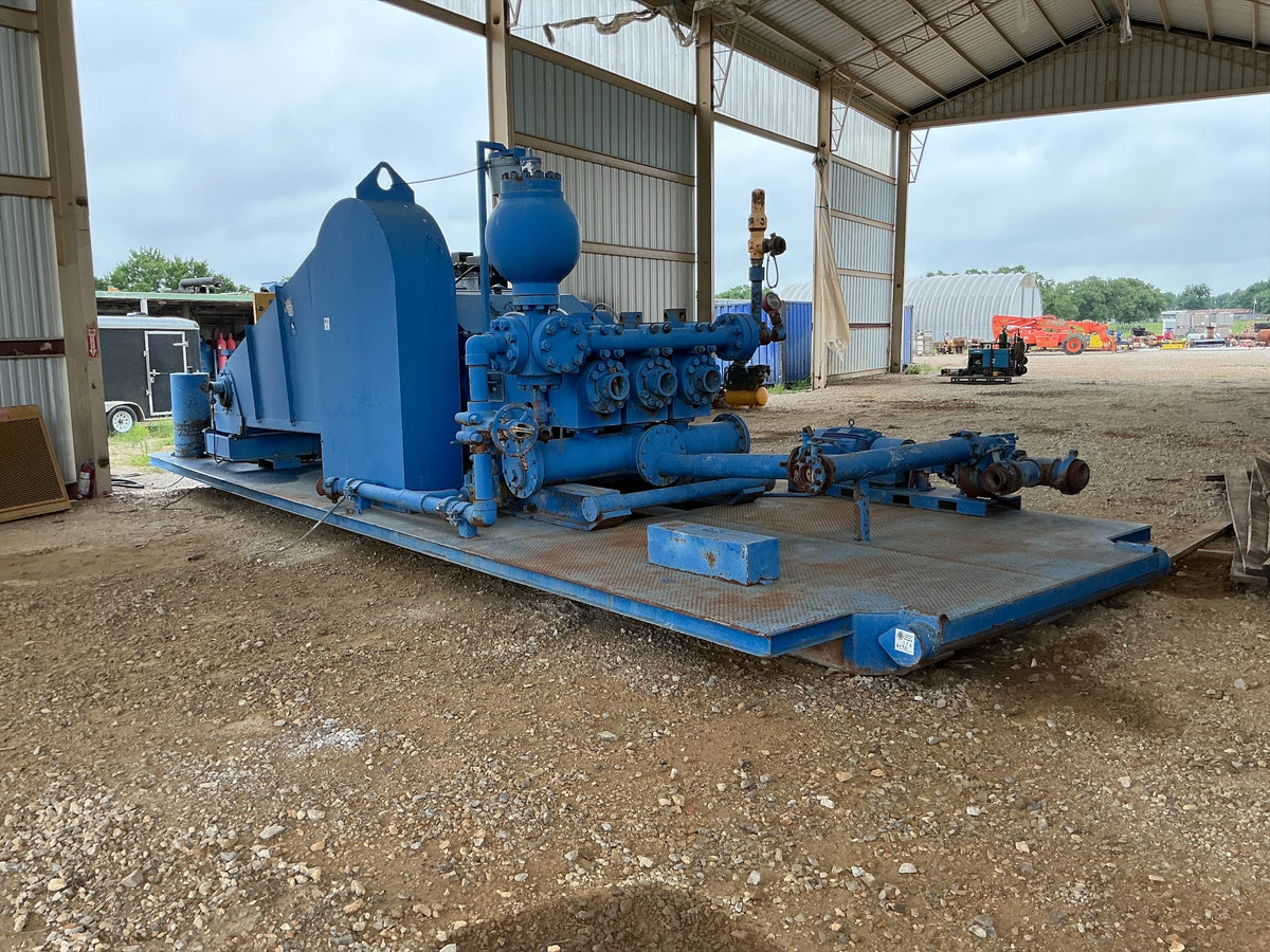 Mud pump skid, Stock #6490 .1 .2 .3, field photo 5 (996b2a06ab14)