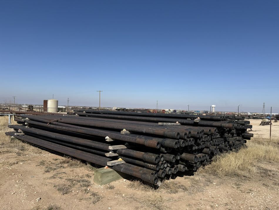 Stock #7646-146 - Drill pipe 4-1/2 in - image 1