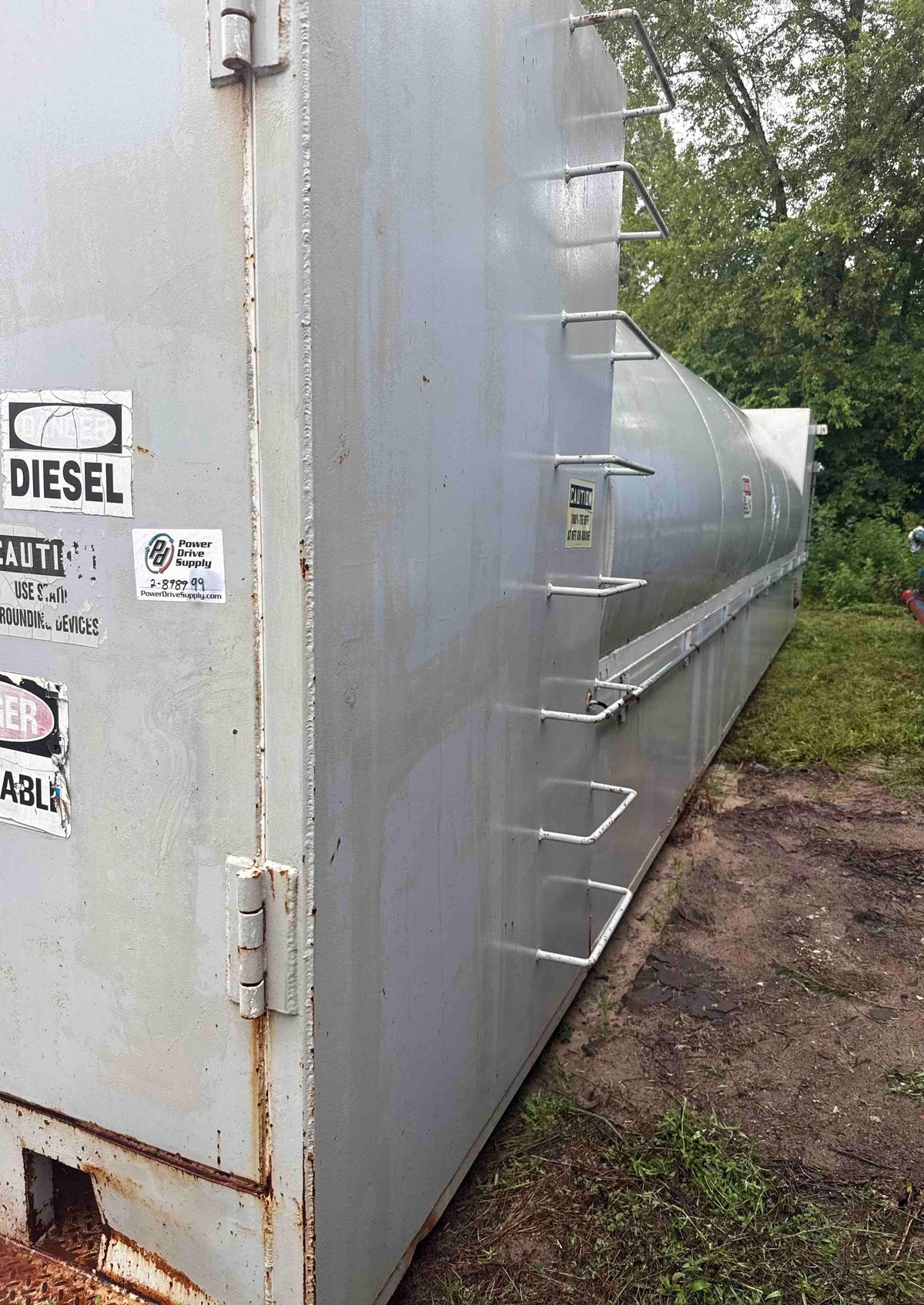 Fuel tank with pumps and filter manifold - Stock 7051 - Image 1