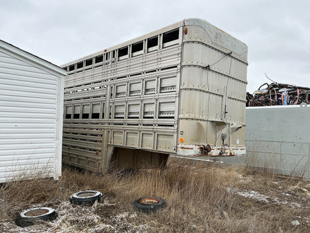 Stock #4886-148 - 1976 Wilson Bull Trailer - image 3