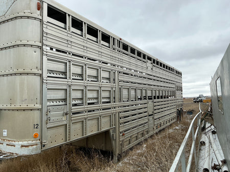 Stock #4886-148 - 1976 Wilson Bull Trailer - image 4