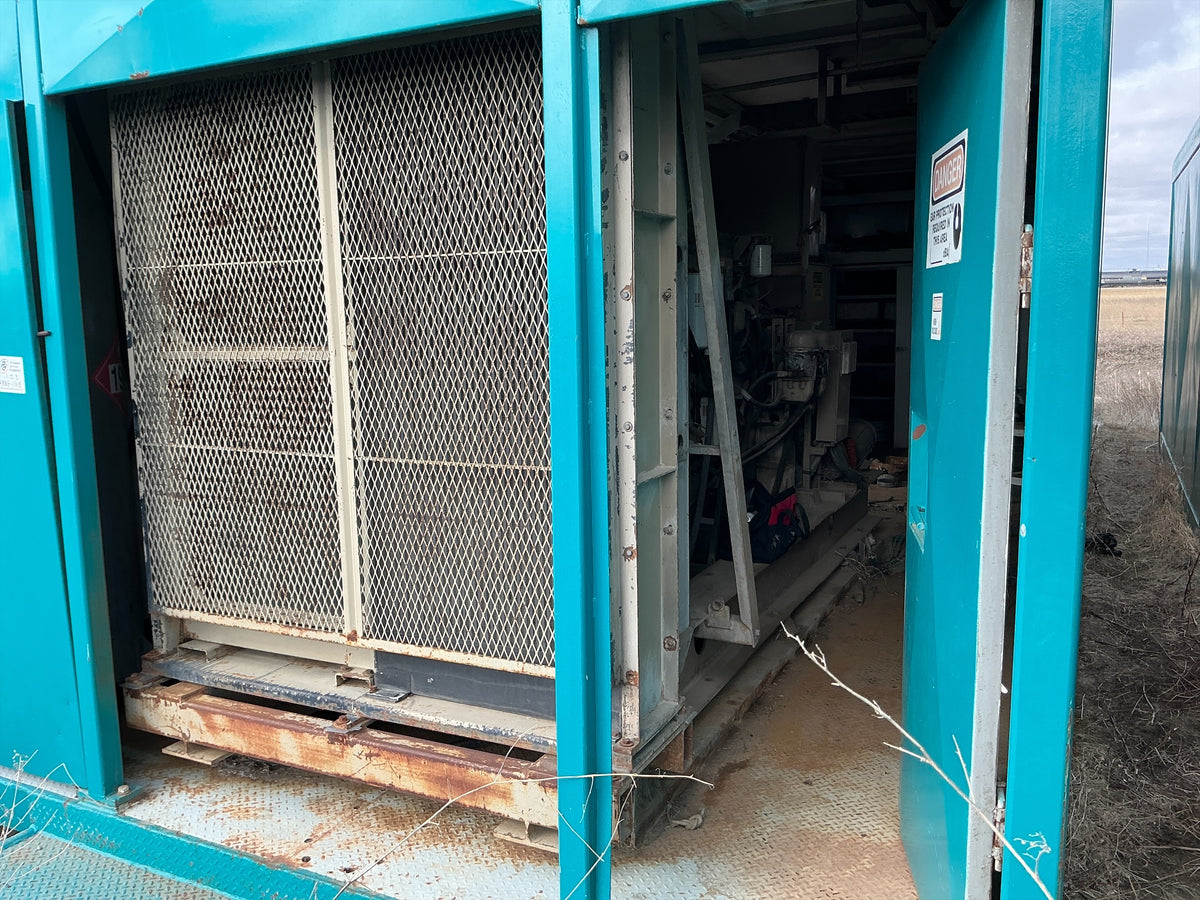 Stock #4886-165 .2 - 2005 Cummins 500KW Diesel Generator - image 4
