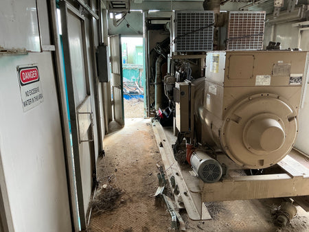 Stock #4886-165 .2 - 2005 Cummins 500KW Diesel Generator - image 1