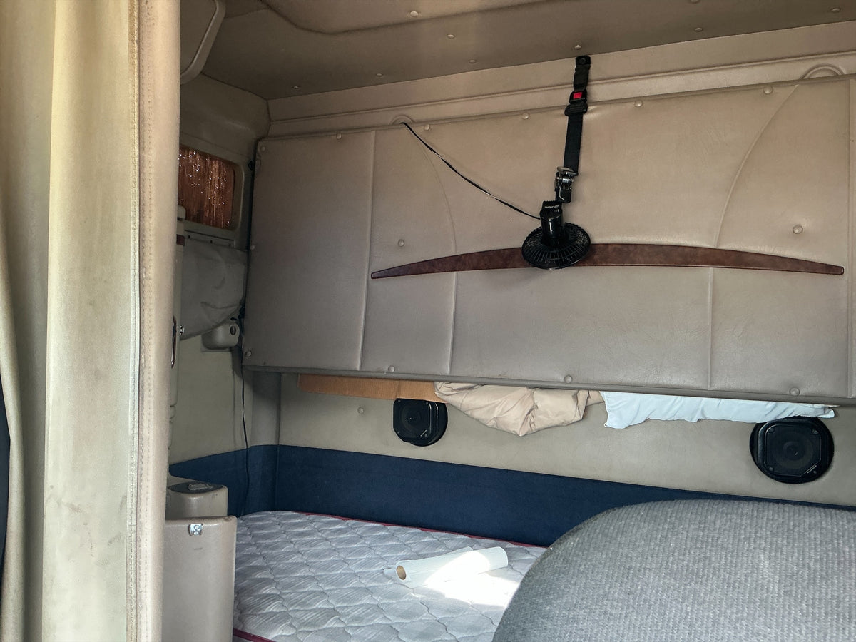 2006 Eagle 9400i SBA 6x4 - Stock 7067 - Image 13