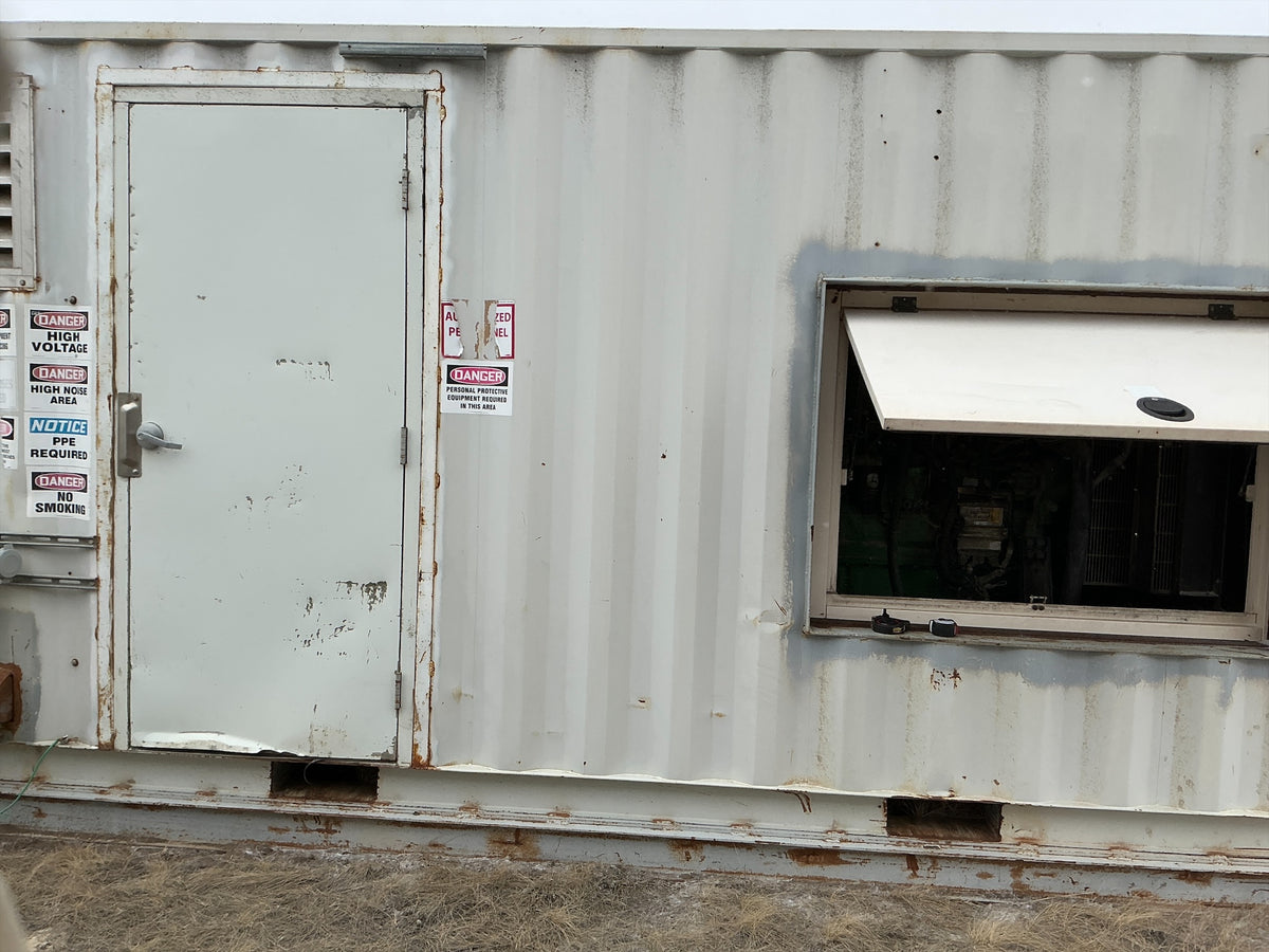 Stock #4886-117 .1.2.3 - John Deere 250 KW Diesel generator connex - image 6
