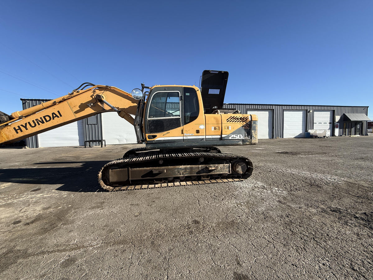 Stock #4886-104 - 2011 Hyundai Robex 250 LC9 - image 16