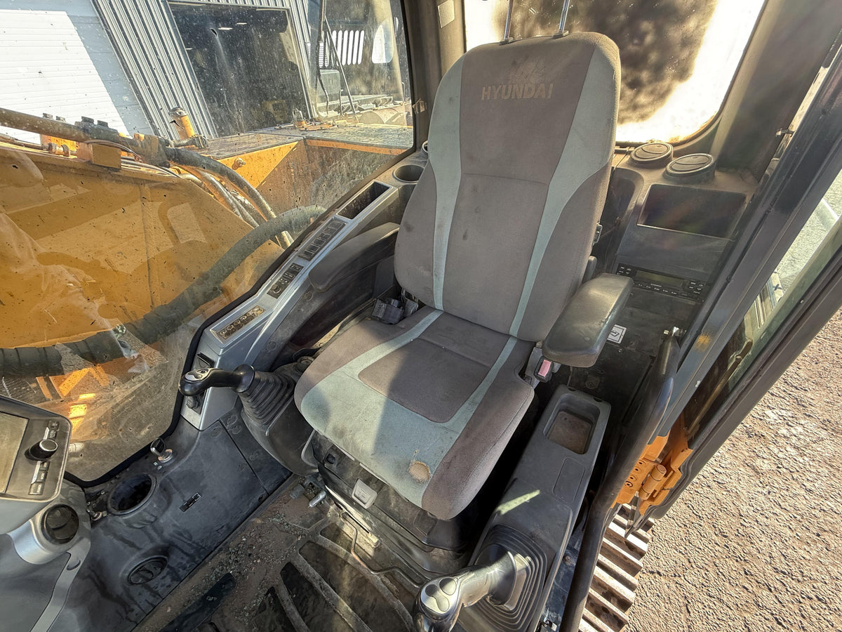 Stock #4886-104 - 2011 Hyundai Robex 250 LC9 - image 19