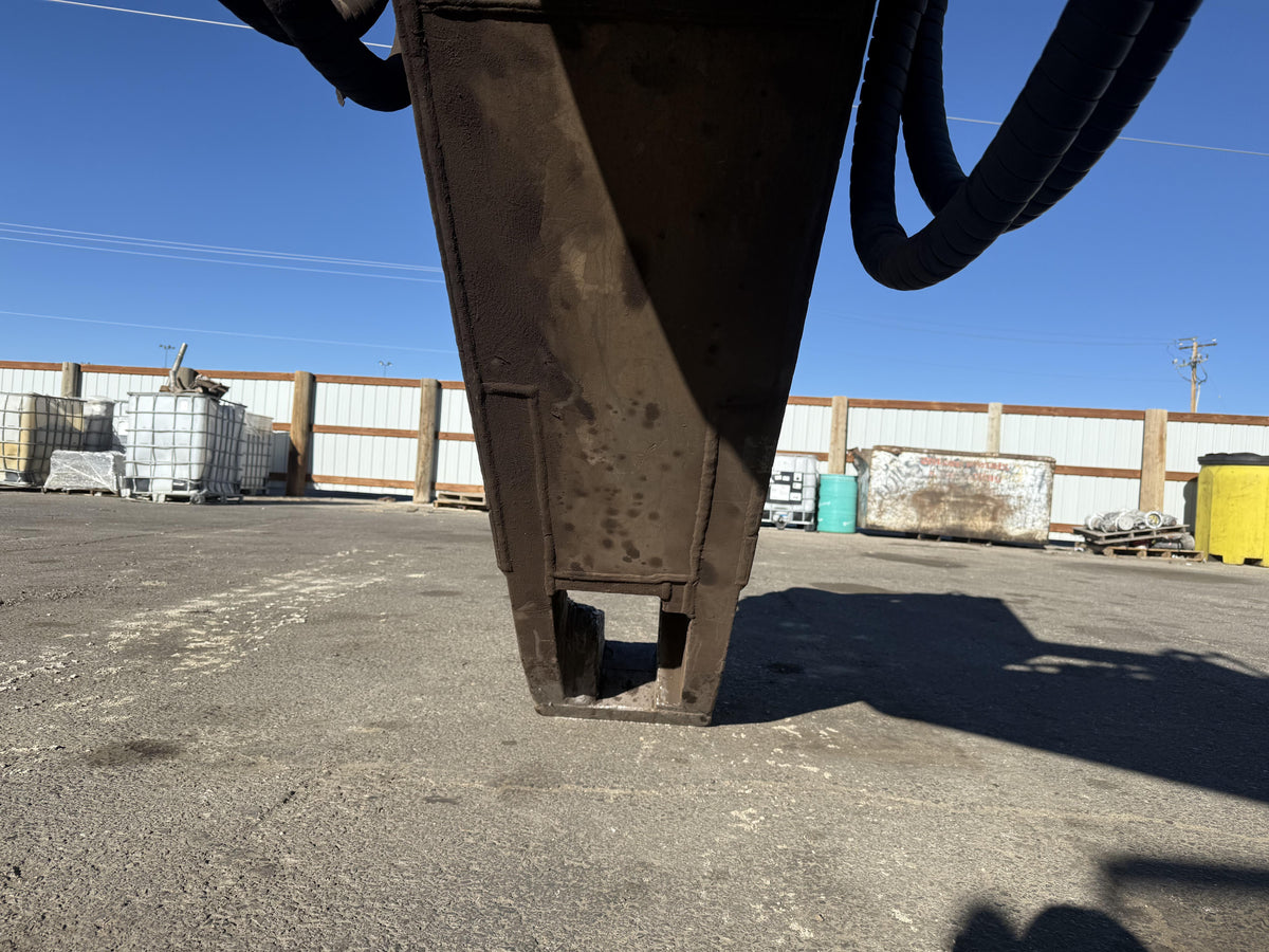 Stock #4886-104 - 2011 Hyundai Robex 250 LC9 - image 11