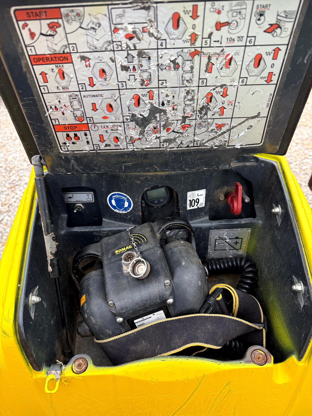 2019 Bomag BMP 8500 - Stock 7100 - Image 8
