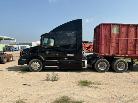 2000 Volvo VNL - Stock 2703065 - Image 7