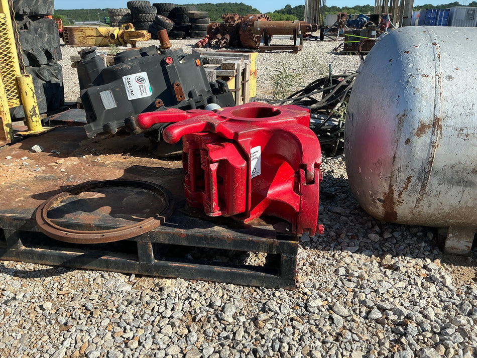 Center latch drill pipe elevator - Stock 2703103 - Image 1