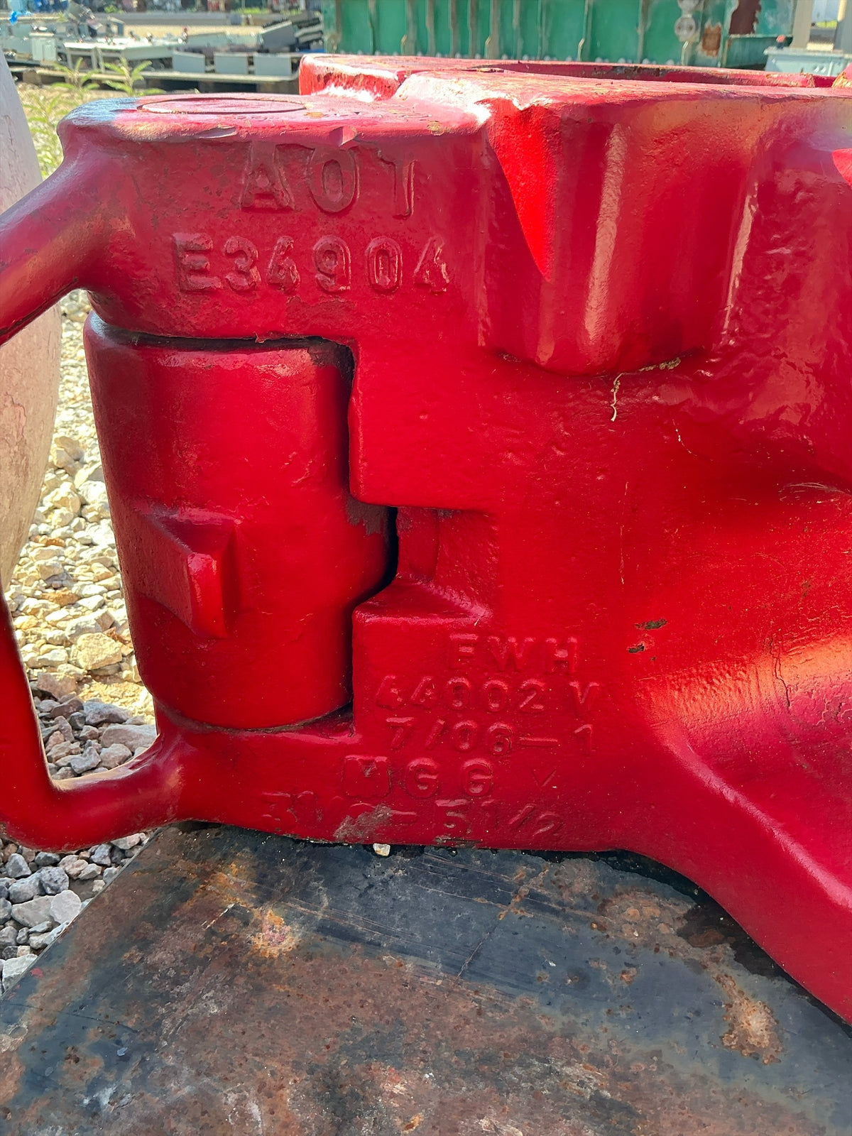 Center latch drill pipe elevator - Stock 2703103 - Image 12