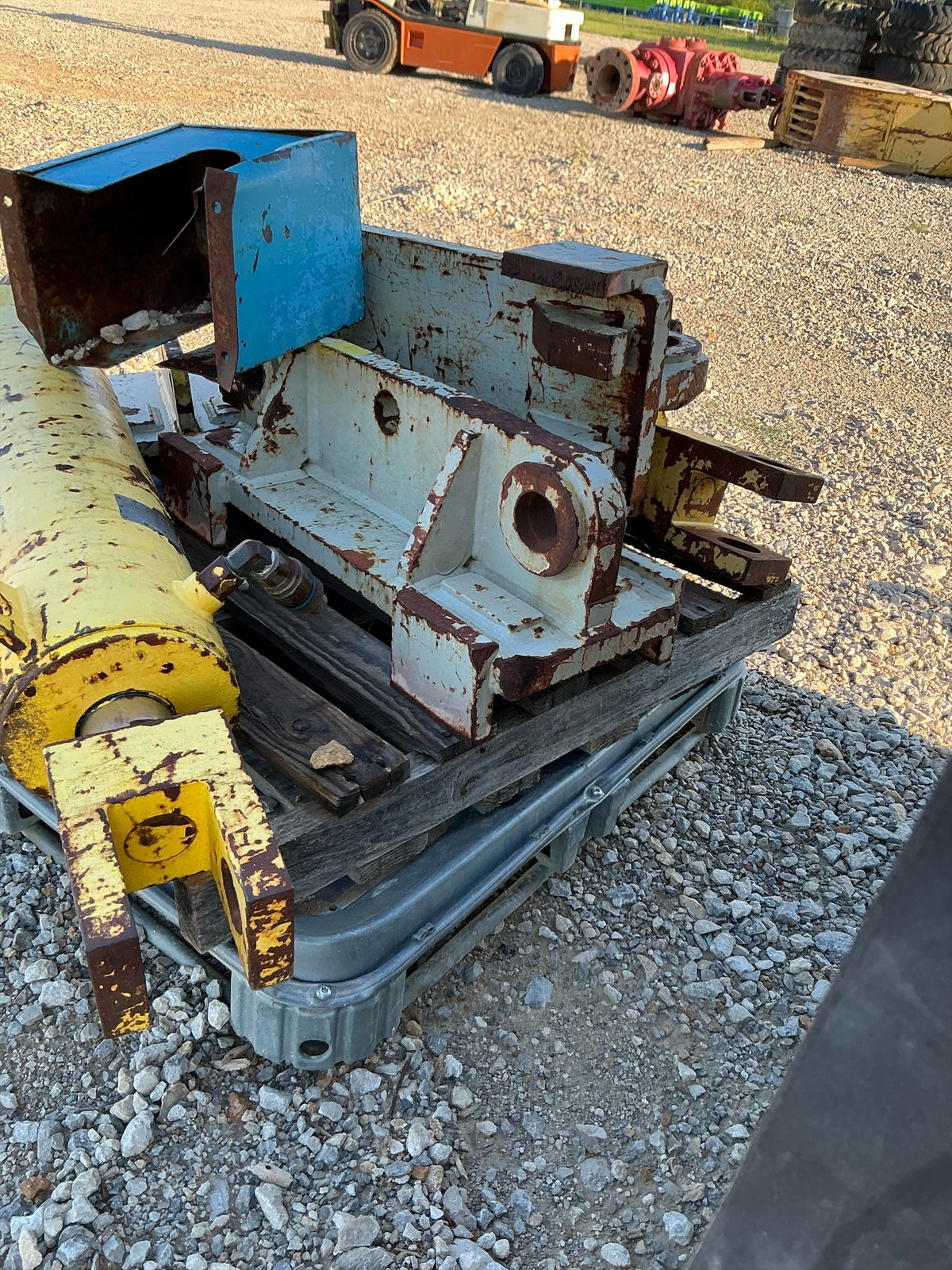IEC SYSTEMS 60-468-0002 - Stock 6617 - Image 3