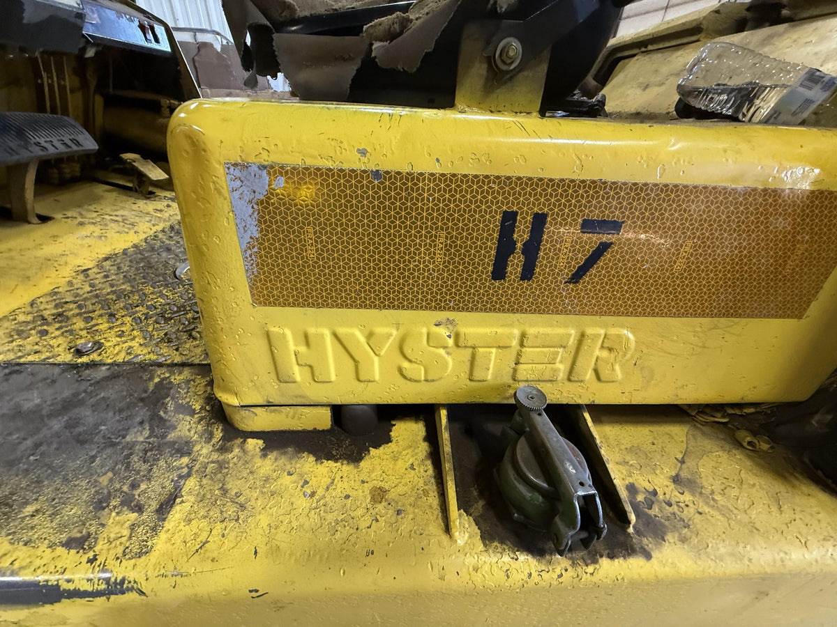 Stock #4886-105 - Hyster H80XL - image 16