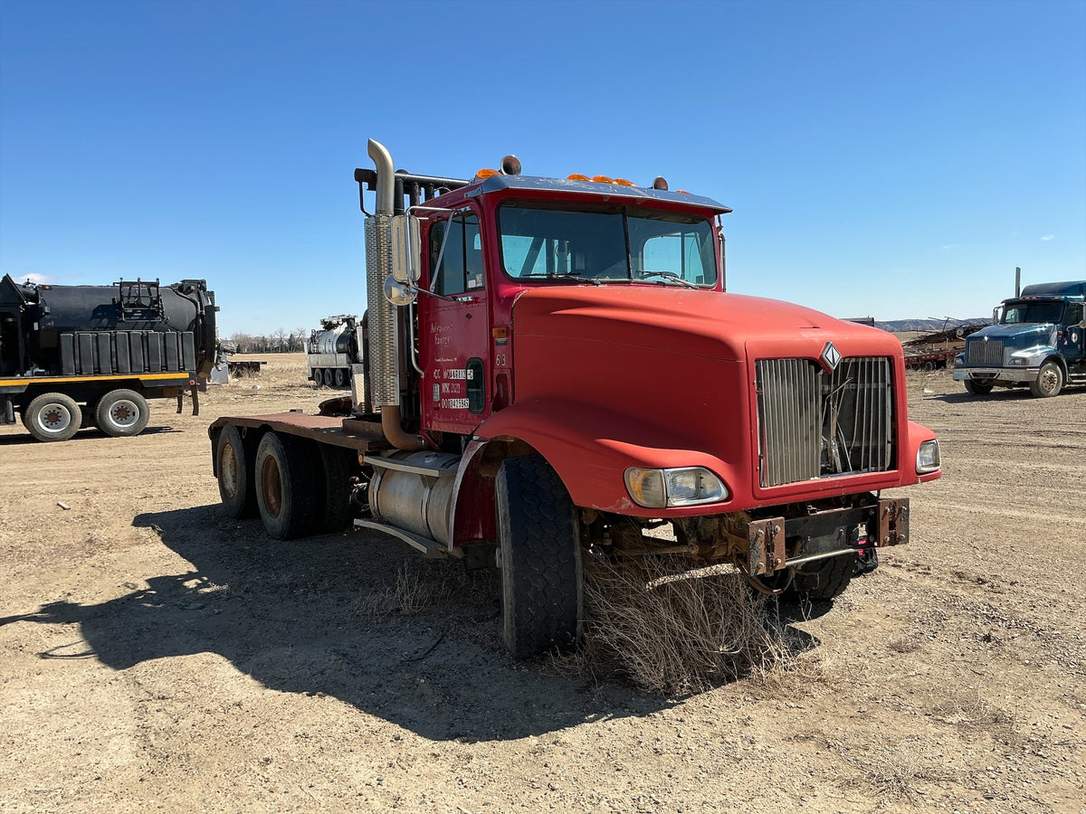 Stock #4886-229 - International 9200 6x4 - image 3