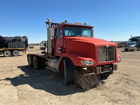 Stock #4886-229 - International 9200 6x4 - image 3