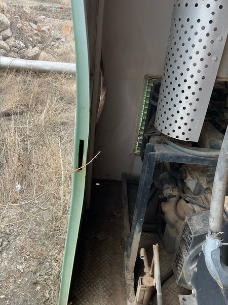 Stock #4886-127 .2 - Isuzu - image 3