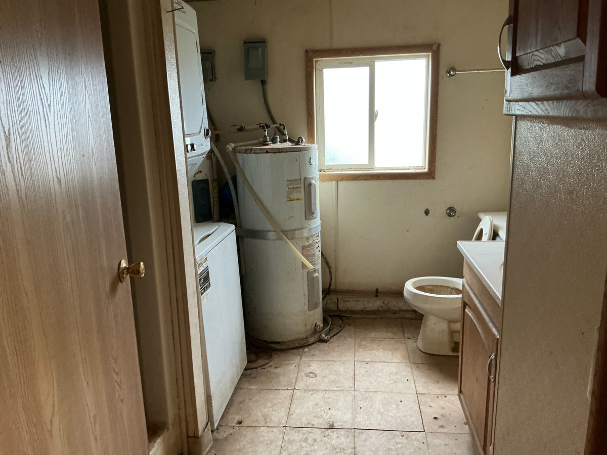 Man Camp - Stock 2604022 - Image 16