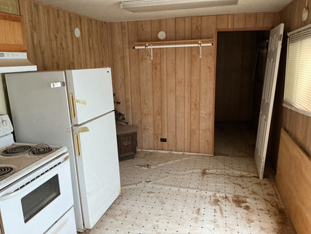 Man camp - Stock 2703080 - Image 17