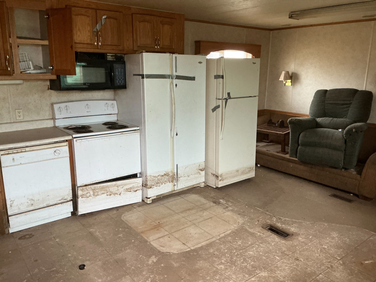 Man Camp - Stock 2604022 - Image 10