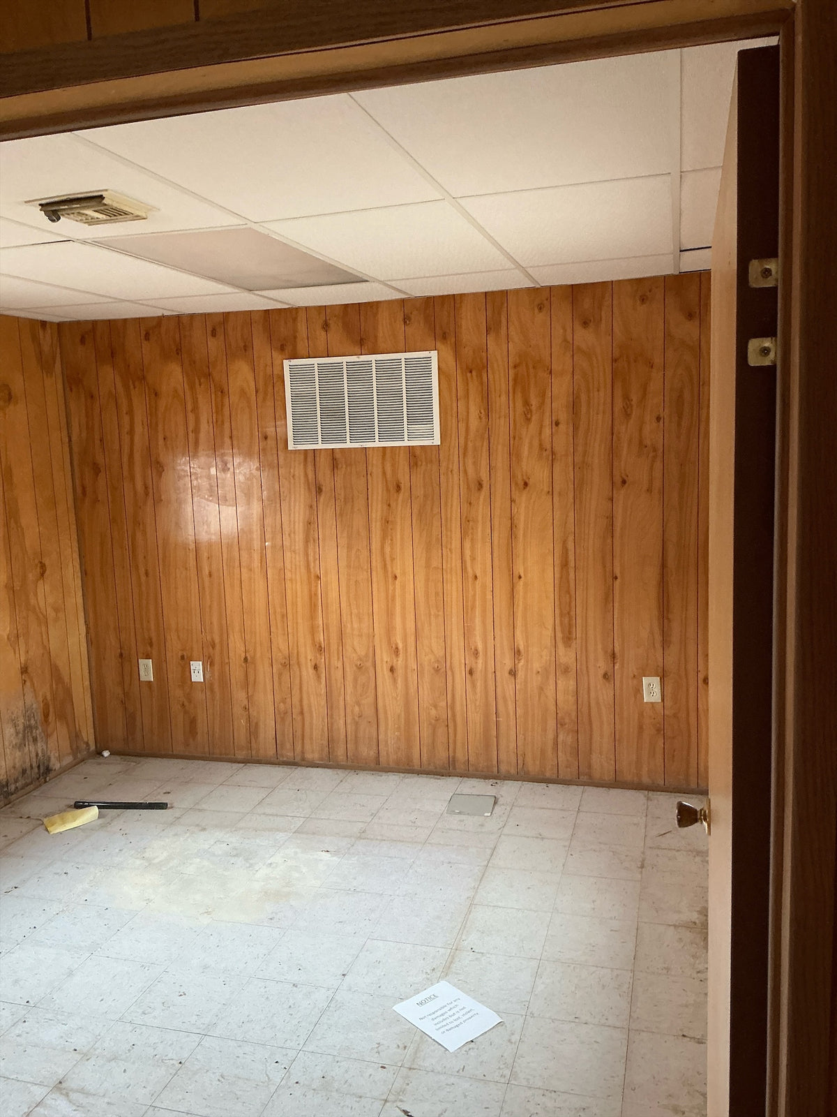 Stock #4886-121 - Office/ Crew House - image 11