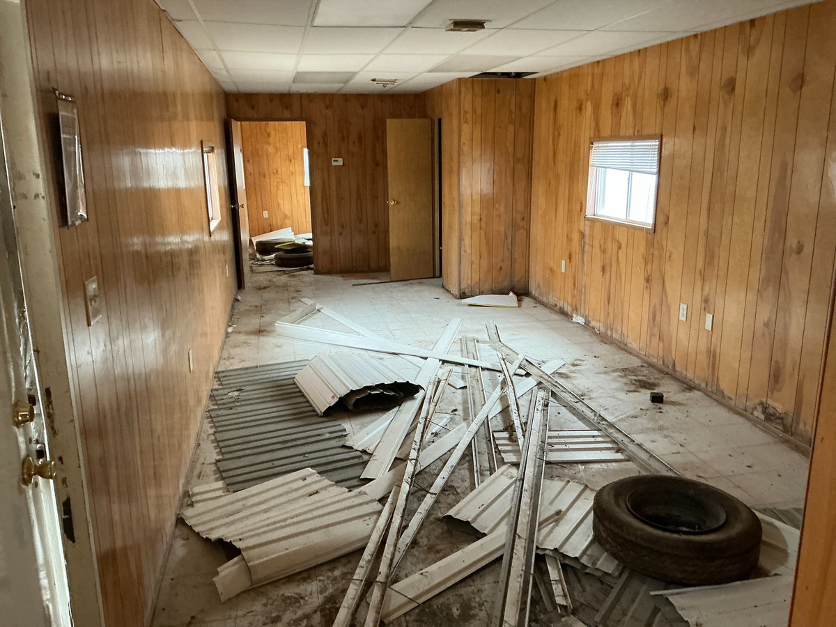 Stock #4886-121 - Office/ Crew House - image 12