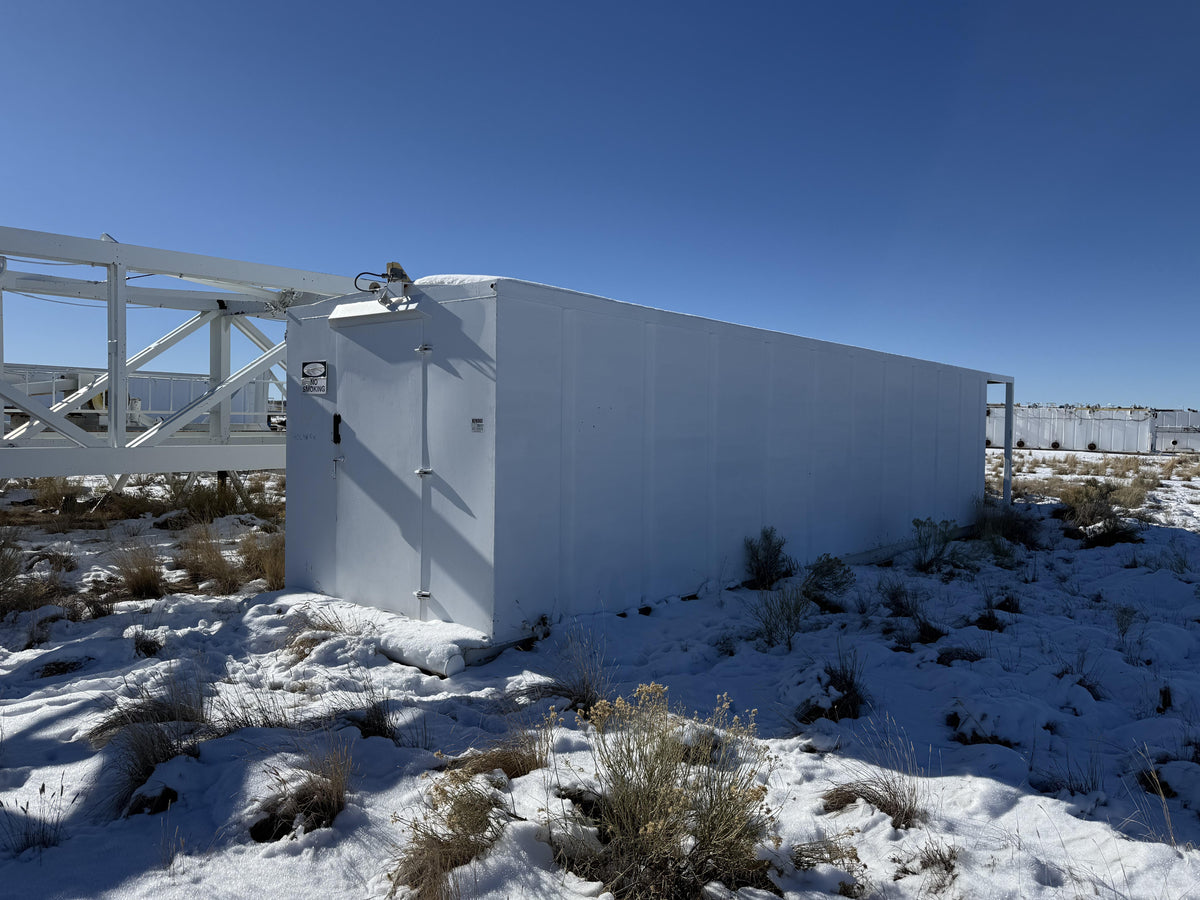 Change house - Stock 2601054 - Image 1