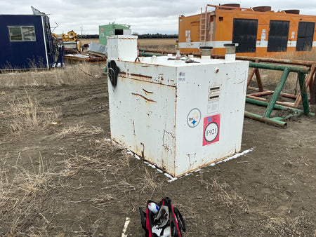 Stock #4886-150 - 1300 gallon diesel fuel tank - image 1
