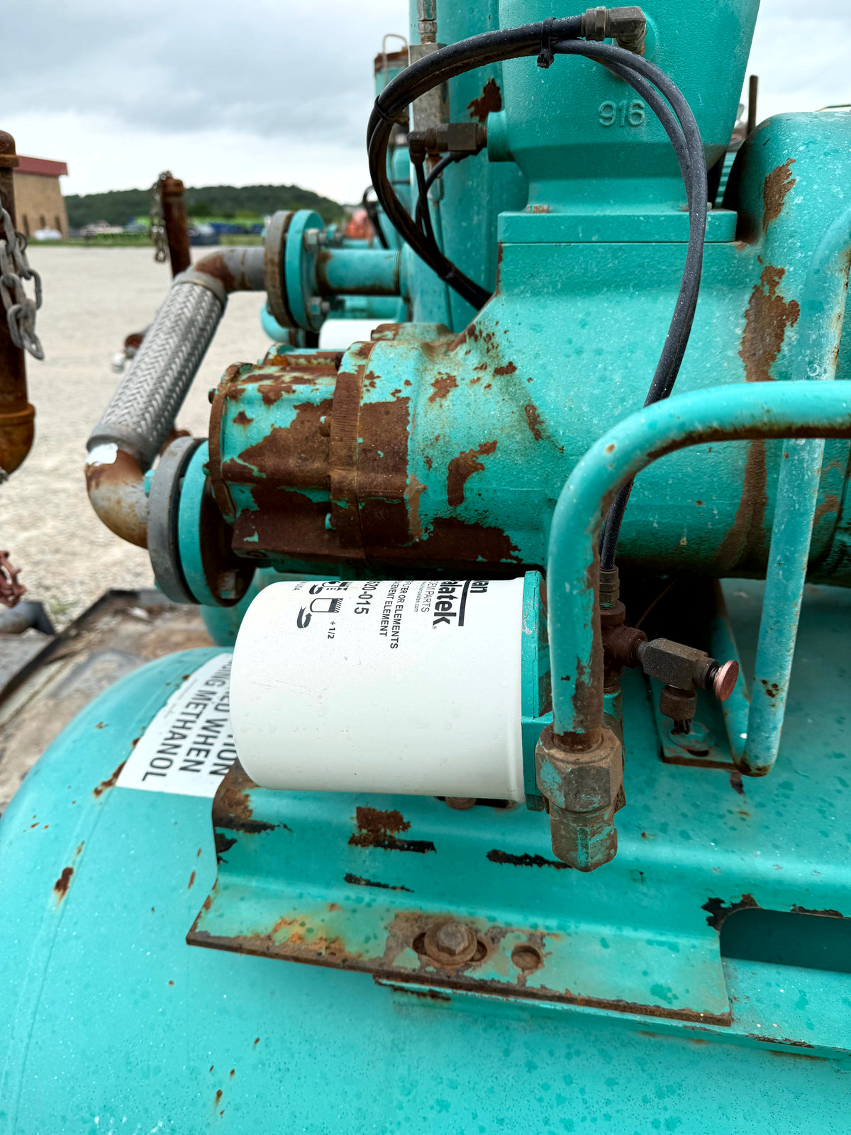 Sullivan Palatek - Stock 2703005 - Image 3