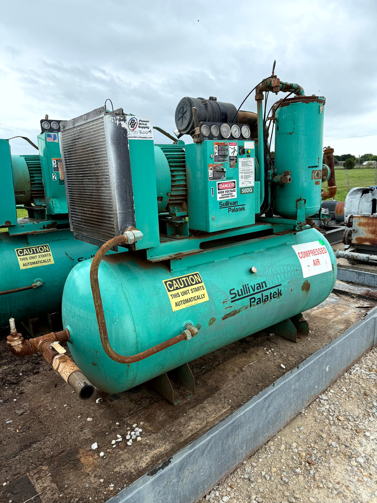 Sullivan Palatek - Stock 2703004 - Image 2