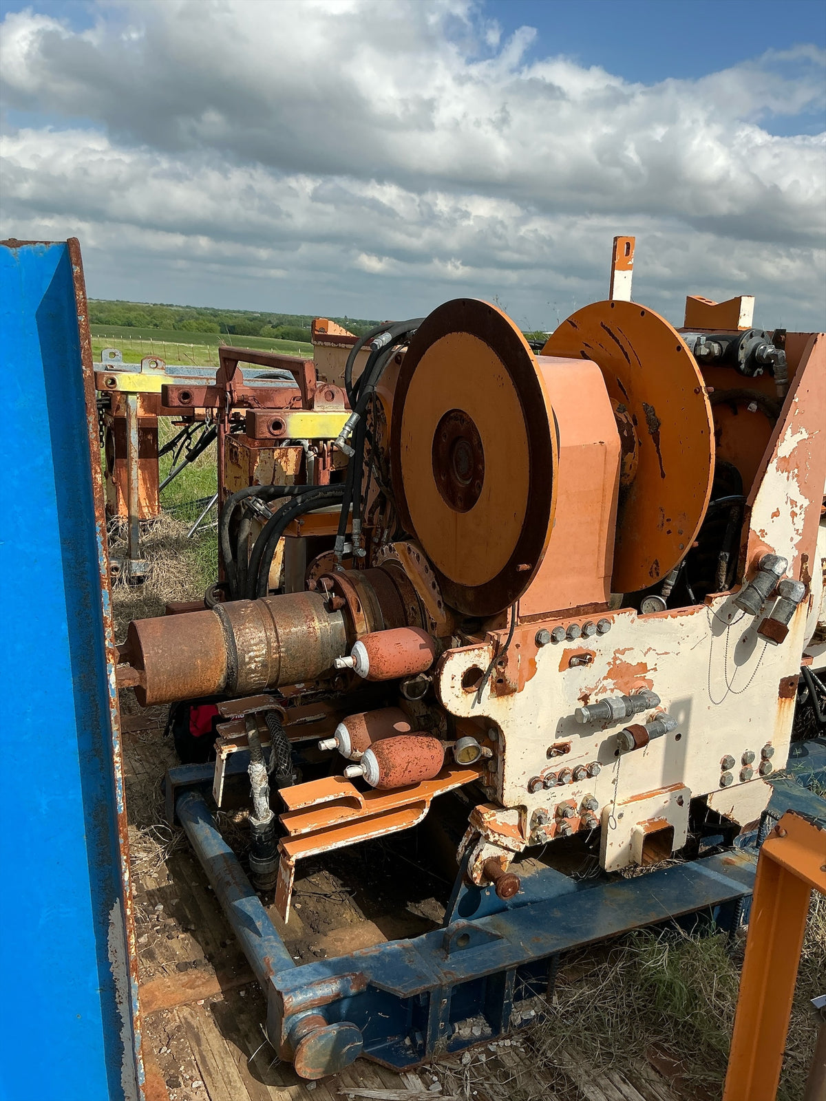 500 Ton ECI 900HP - Stock 2604073 - Image 3