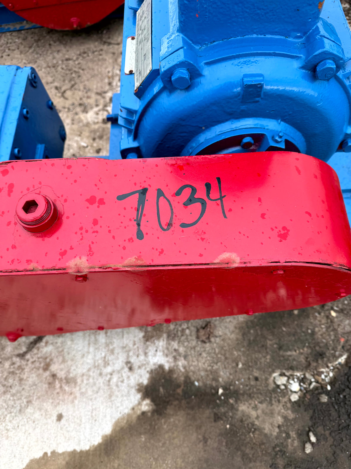 Triplex - Stock 7034 - Image 12