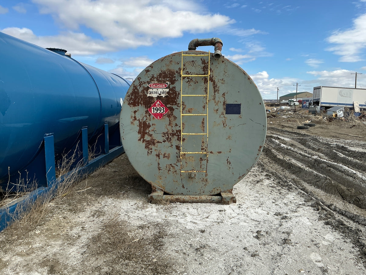 Stock #4886-179 - Welded Steel 10,000 Gallon Diesel Fuel Tank - image 4