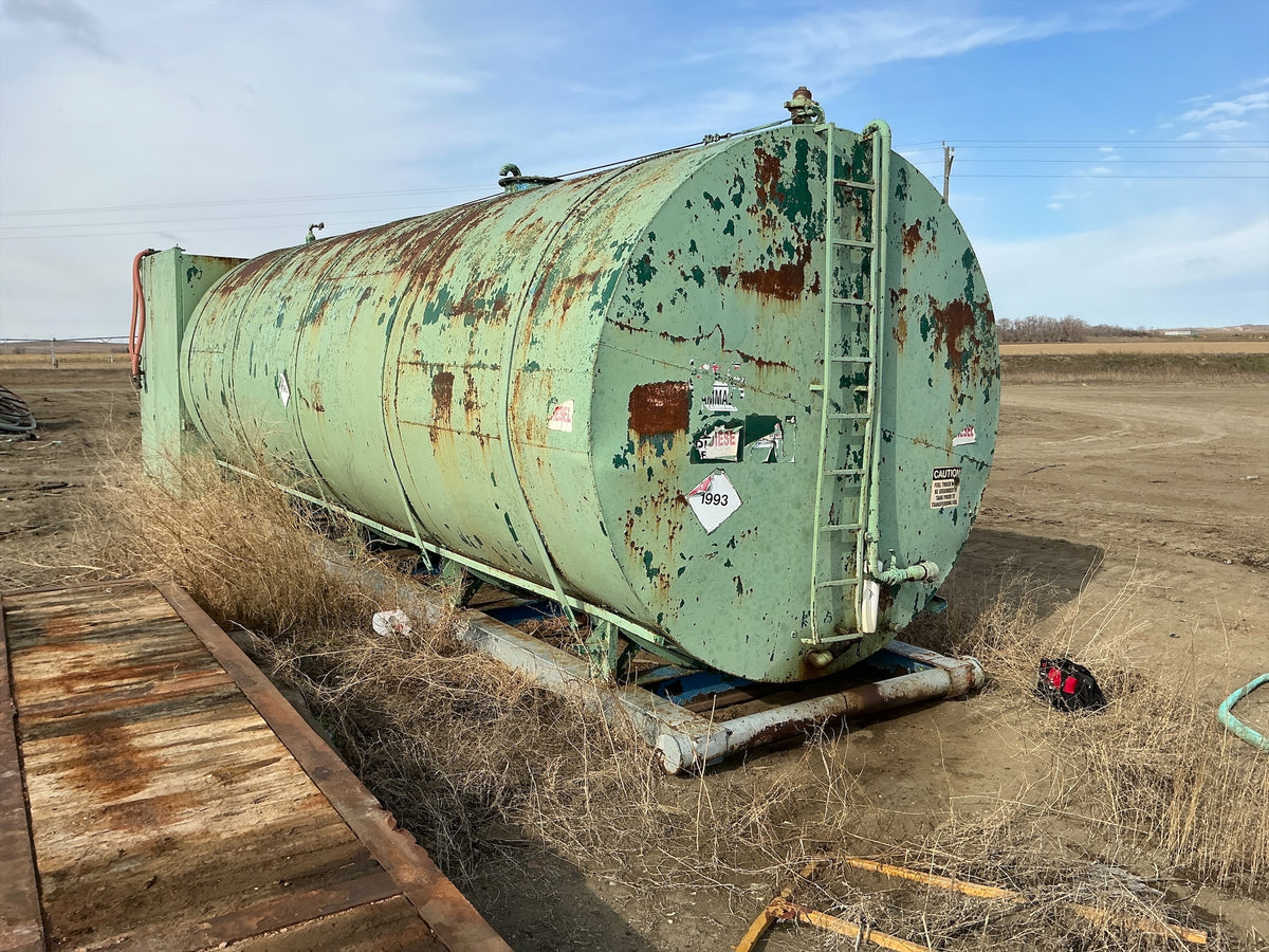 Stock #4886-227 - Welded Steel 20,000 Gallon Diesel Fuel Tank - image 1