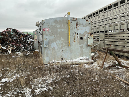 Stock #4886-147 - Welded Steel Doghouse - image 9