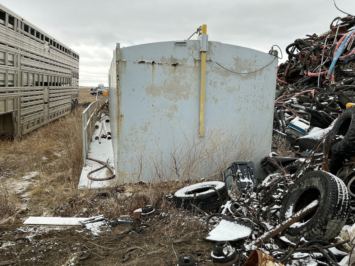 Stock #4886-147 - Welded Steel Doghouse - image 2